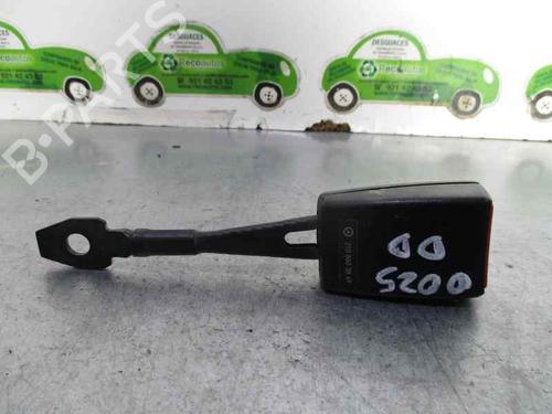 Used Seat buckle MERCEDES-BENZ E-CLASS T-Model (S210) E 290 T Turbo-D (210.217) (129 hp) 21022169