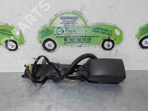 Used Seat buckle TOYOTA AVENSIS Estate (_T27_) 2.2 D-4D (ADT271_, ADT271R) (150 hp) 21018707