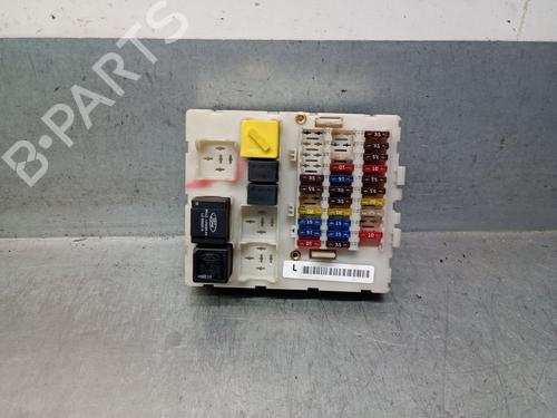Zekeringkast FORD FOCUS I Turnier (DNW) 1.8 Turbo DI / TDDi (90 hp) 28674476