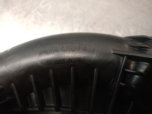 Pipe VOLVO XC40 (536) D4 AWD | BP29940683M125