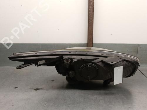 Left headlight KIA CARENS IV 1.7 CRDi | BP31802849C28
