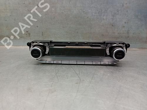 Used Climate control TOYOTA COROLLA Estate (_E21_) 1.8 Hybrid (ZWE211) (122 hp) 25237779