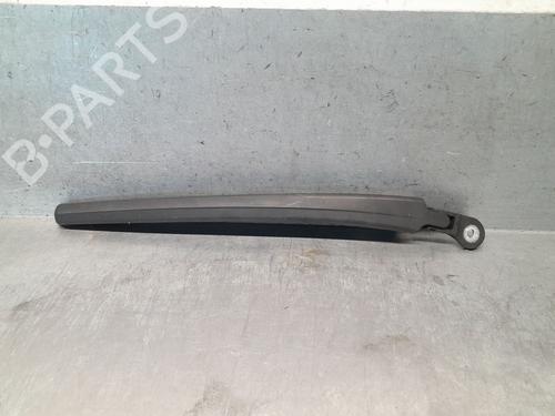 Used Rear windshield wiper arm Rear windshield wiper arm 37519027 37519027