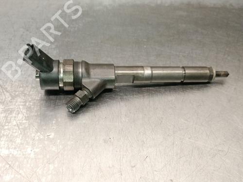 Used Injector Injector TOYOTA YARIS (_P9_) 1.4 D-4D (NLP90_, NLP90R) (90 hp) 39531428 39531428