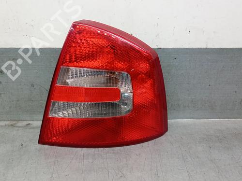 right-taillight-skoda-octavia-ii-1z3-2004-2005-2006-2007-2008-2009-2010-2011-2012-2013-32282104 main image