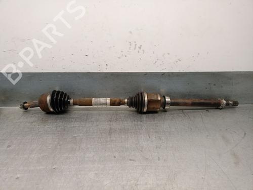 Used Right front driveshaft RENAULT MEGANE IV Hatchback (B9A/M/N_) 1.5 dCi 110 (B9A3) (110 hp) 29506644