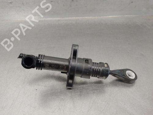 clutch-slave-cylinder-vw-polo-vi-aw1-bz1-ae1-2017-33795856 main image