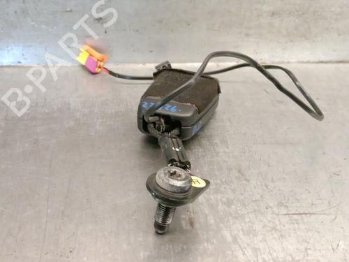 Seat buckle OPEL MERIVA B MPV (S10) 1.6 CDTI (75) | BP26124162I32 