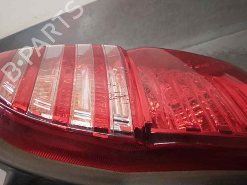 Right taillight PEUGEOT 5008 (0U_, 0E_) 2.0 HDi 150 / BlueHDi 150 | BP18030821C35 