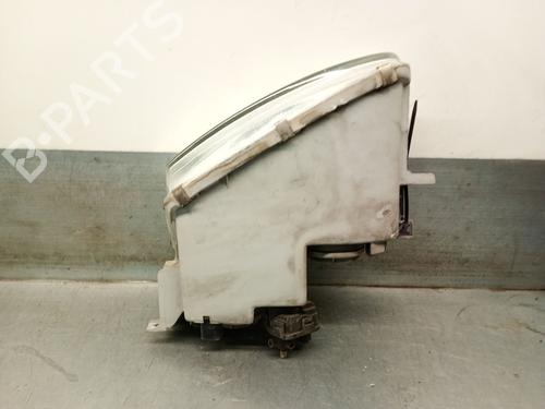 Right headlight HYUNDAI COUPE I (RD) 2.0 16V | BP23269660C29 