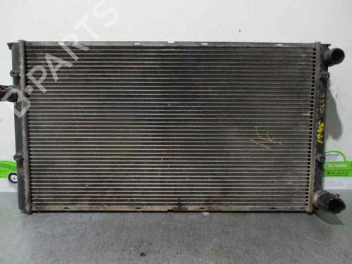 Used Water radiator VW GOLF III (1H1) 1.9 TD, GTD (75 hp) 2081258