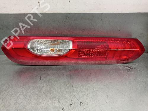 Used Right taillight RENAULT TRAFIC II Van (FL) 2.5 dCi 145 (FL0J) (146 hp) 28536893