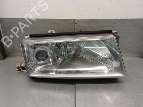 Used Right headlight SKODA OCTAVIA I (1U2) 1.6 (102 hp) 31610507
