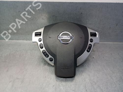 Used Driver airbag NISSAN QASHQAI I (J10, NJ10) 2.0 dCi (150 hp) 28623182