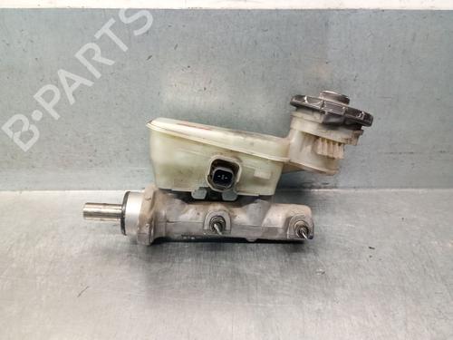 Used Brake master cylinder Brake master cylinder HONDA CR-V II (RD_) 2.2 CTDi (RD9) (140 hp) 34622385 34622385