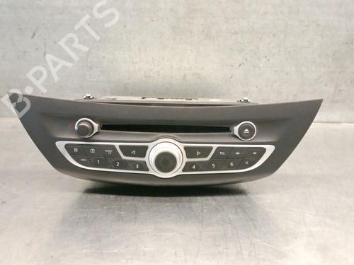 Used Radio RENAULT LAGUNA III (BT0/1) 2.0 dCi (BT01, BT08, BT09, BT0E, BT0K, BT12, BT1C, BT1D,... (150 hp) 27435758