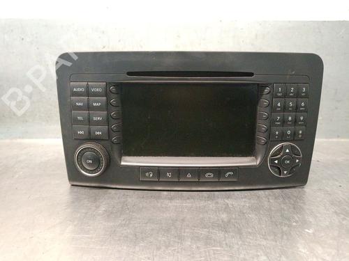 Used Radio Radio MERCEDES-BENZ M-CLASS (W164) ML 320 CDI 4-matic (164.122) (224 hp) 33618942 33618942