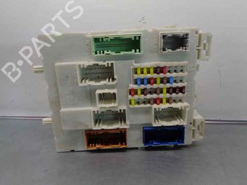 Used Fuse box FORD FOCUS III [2010-2020]  6559623