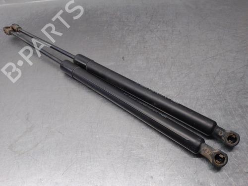 Tailgate lift support PEUGEOT 208 I (CA_, CC_) 1.2 PureTech 82 | BP20266545C138