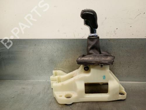 Used Gear lever KIA CEE'D Sportswagon (JD) 1.0 T-GDI (120 hp) 26502871