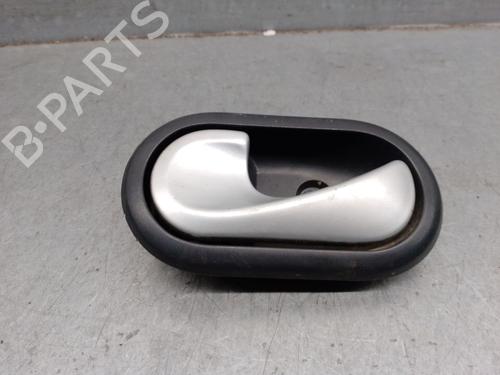 Used Rear left interior door handle DACIA SANDERO 1.5 dCi (68 hp) 31052392