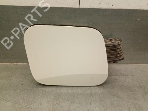 Używane Klapa wlewu paliwa RENAULT CAPTUR II (HF_) LPG (HFMT) (101 hp) 29639557