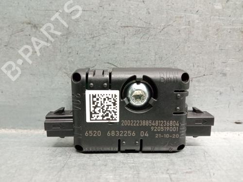 Used Antenna/Base BMW X6 (G06, F96) xDrive 40 d Mild-Hybrid (340 hp) 28726447