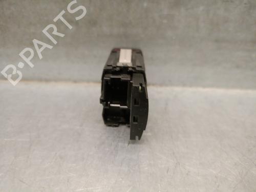 Warning switch BMW X2 (F39) sDrive 18 i | BP31924731I22