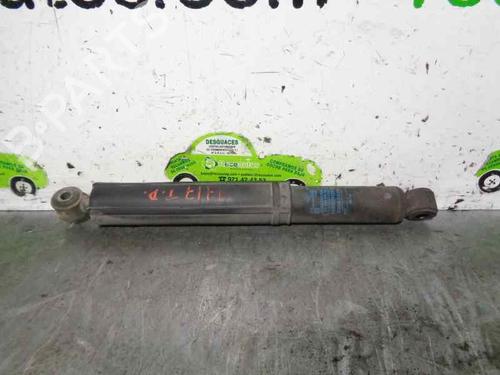 Used Right rear shock absorber RENAULT MASTER II Van (FD) 2.5 dCi (120 hp) 4823957