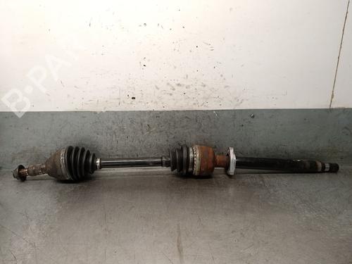 Used Right front driveshaft Right front driveshaft OPEL VECTRA C Estate (Z02) 1.9 CDTI (F35) (120 hp) 33054174 33054174