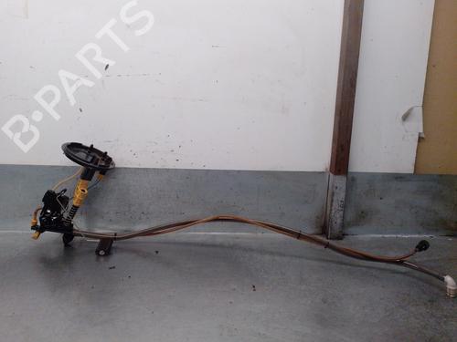 Used Fuel pump Fuel pump JAGUAR XF I (X250) 2.7 D (207 hp) 33690051 33690051