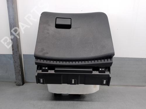 Used Glove box NISSAN JUKE (F15) 1.6 DIG-T (190 hp) 16325417
