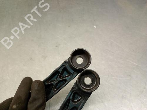Front windshield wiper arm TOYOTA COROLLA Estate (_E21_) 1.8 Hybrid (ZWE211W) | BP25237785C143