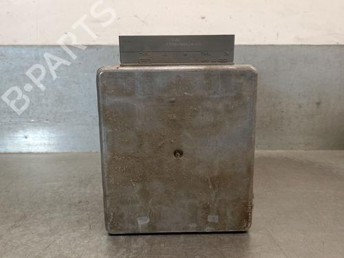engine-control-unit-ecu-ford-mondeo-iii-saloon-b4y-2000-2001-2002-2003-2004-2005-2006-2007-37436849 main image