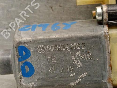 Right front window motor VW GOLF VII (5G1, BQ1, BE1, BE2) 2.0 GTI | BP23102013E20 
