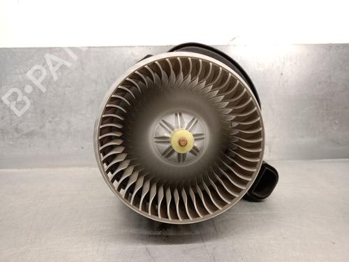 Heater blower motor LAND ROVER DISCOVERY V (L462) 2.0 Sd4 4x4 | BP23192373M62 