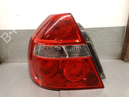 Farolim esquerdo CHEVROLET AVEO / KALOS Saloon (T250, T255) 1.4 (101 hp) 31666121