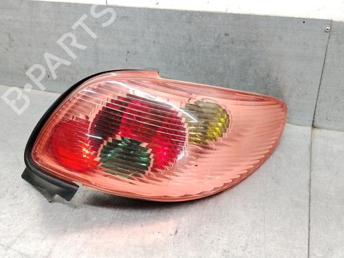 right-taillight-peugeot-206-cc-2d-2000-2001-2002-2003-2004-2005-2006-2007-2008-37442559 main image