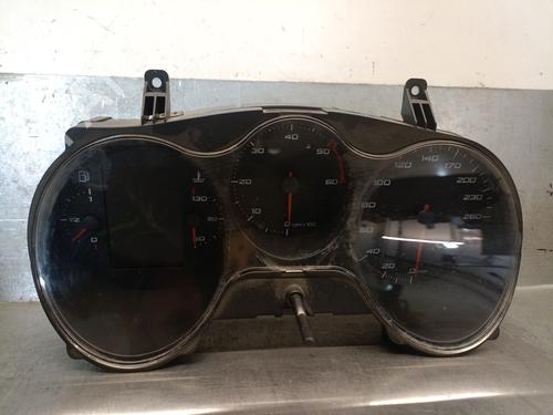 Used Instrument cluster Instrument cluster SEAT ALTEA (5P1) 1.6 TDI (105 hp) 35769870 35769870