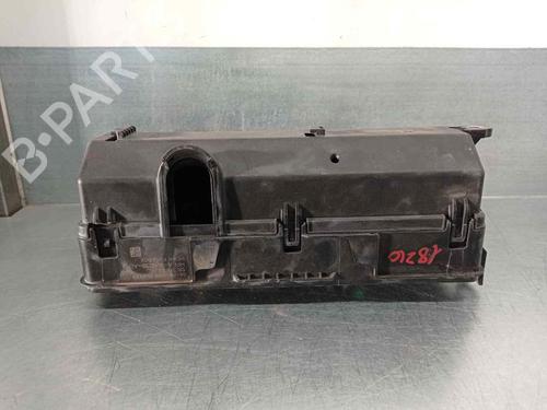 Fuse box LAND ROVER RANGE ROVER SPORT II (L494) 3.0 TDV6 4x4 | BP13906815E1 