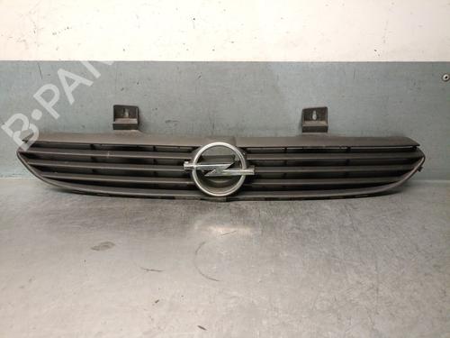 Used Grille Grille 39407624 39407624
