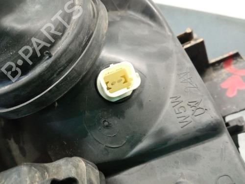 Right headlight CITROËN XSARA PICASSO (N68) 1.6 HDi | BP27255442C29 