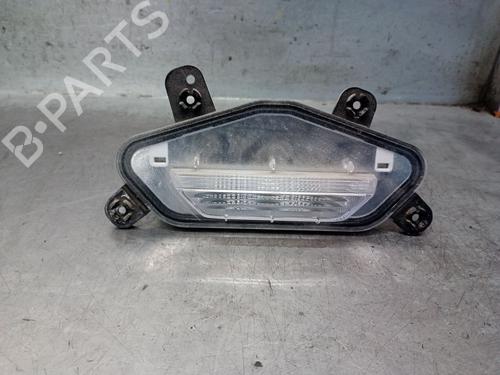 Centralt baglys Centralt baglys KIA SPORTAGE V (NQ5) 1.6 T-GDI MHEV (150 hp) 33856627 33856627