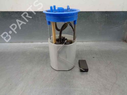 Used Fuel pump VW POLO V (6R1, 6C1) 1.2 TSI 16V (90 hp) 7638158