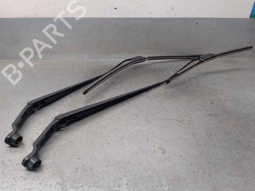 Used Front windshield wiper arm Front windshield wiper arm MAZDA 5 (CR) 2.0 CD (CR19) (143 hp) 18712795 18712795