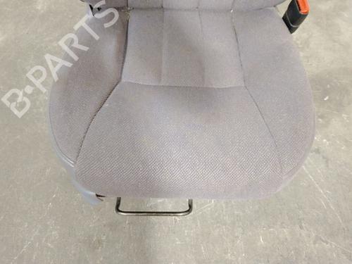Right front seat JEEP GRAND CHEROKEE I (ZJ, ZG) 2.5 TD 4x4 (Z) | BP22739842C16 