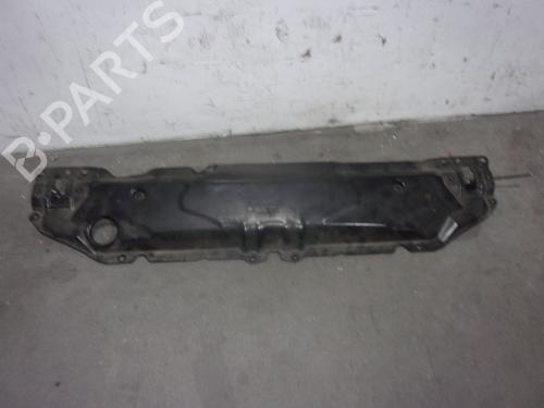 Frontplade/Frontkurv BMW 5 (E60) 530 i (231 hp) 17523221