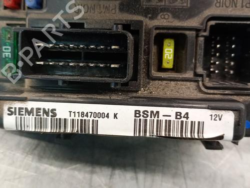 Fuse box CITROËN C3 I (FC_, FN_) 1.4 HDi | BP30881366E1
