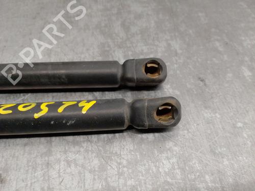 Tailgate lift support ALFA ROMEO 147 (937_) 1.6 16V T.SPARK ECO (937.AXA1A, 937.BXA1A) | BP18077214C138 