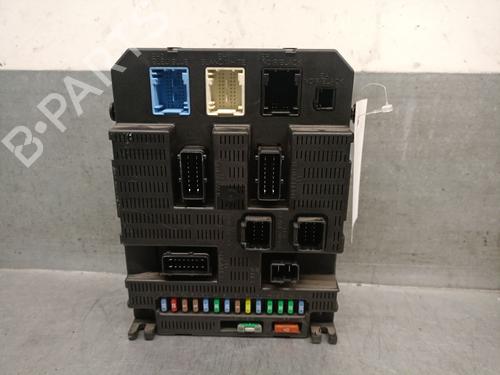 Used Fuse box Fuse box PEUGEOT 207 (WA_, WC_) 1.6 HDi (90 hp) 33557598 33557598